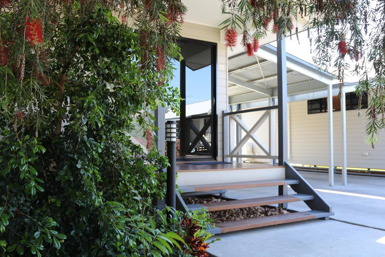 Barcaldine Country Motor Inn Exterior photo