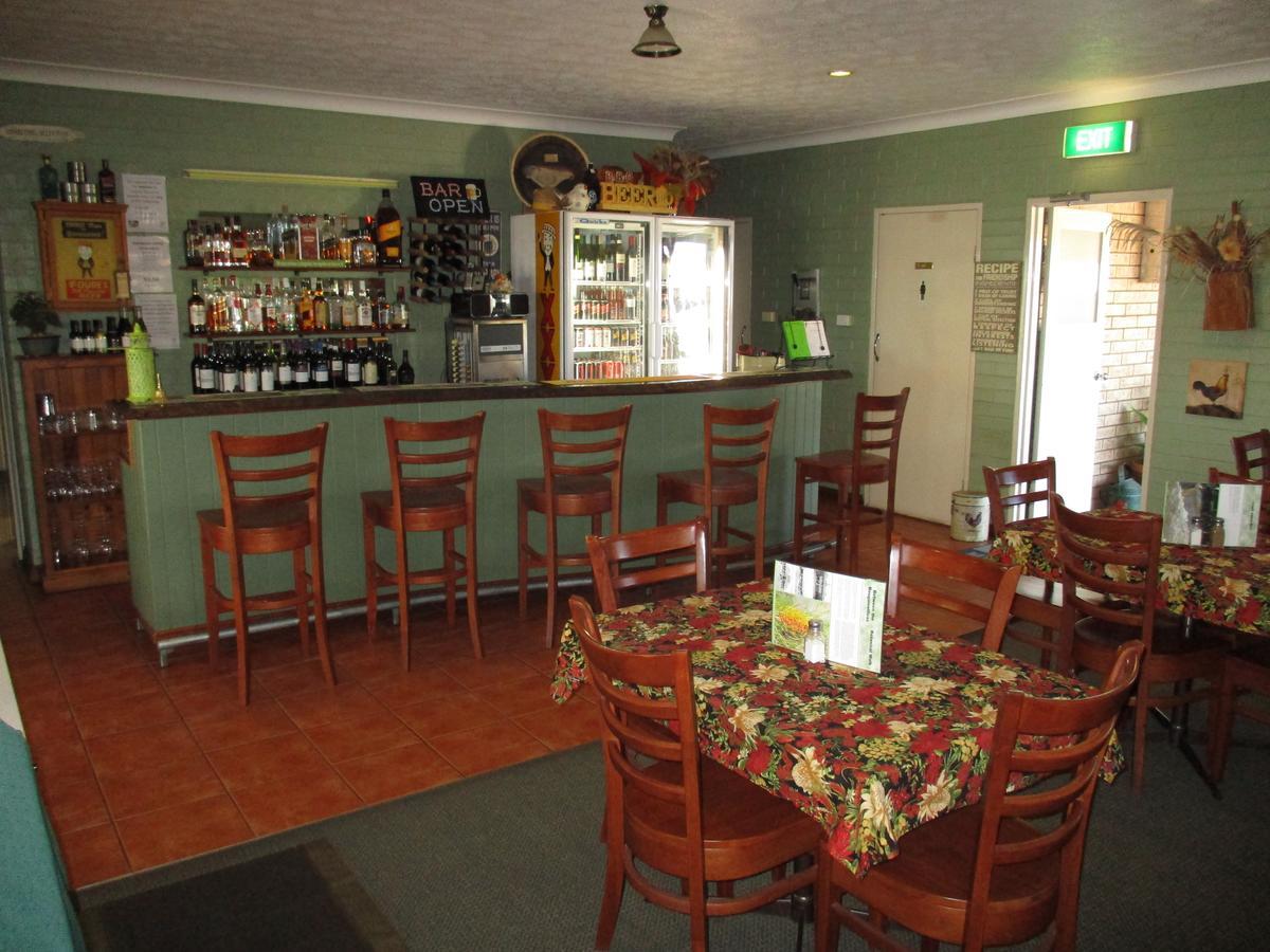 Barcaldine Country Motor Inn Exterior photo